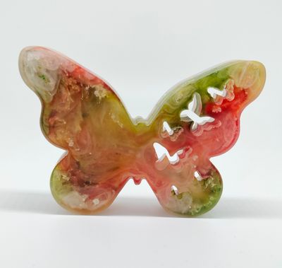 Orgonite vlinder met bergkristal Orgonite vlinder met bergkristal