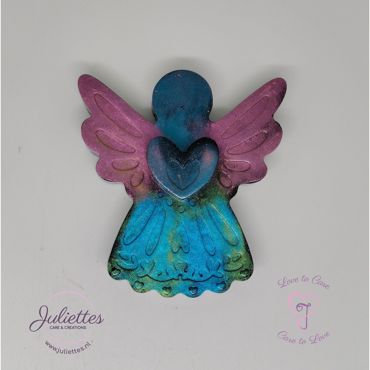 Orgonite engel met bergkristal en kameleon kleuren