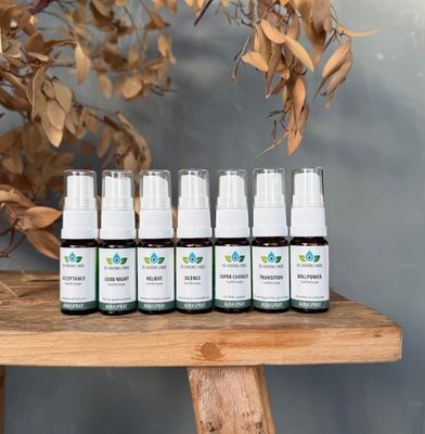Soul Recharge Starterkit, Soul Recharge, set van 7 aurasprays à 10 ml Soul Recharge Starterkit, Soul Recharge, set van 7 aurasprays à 10 ml