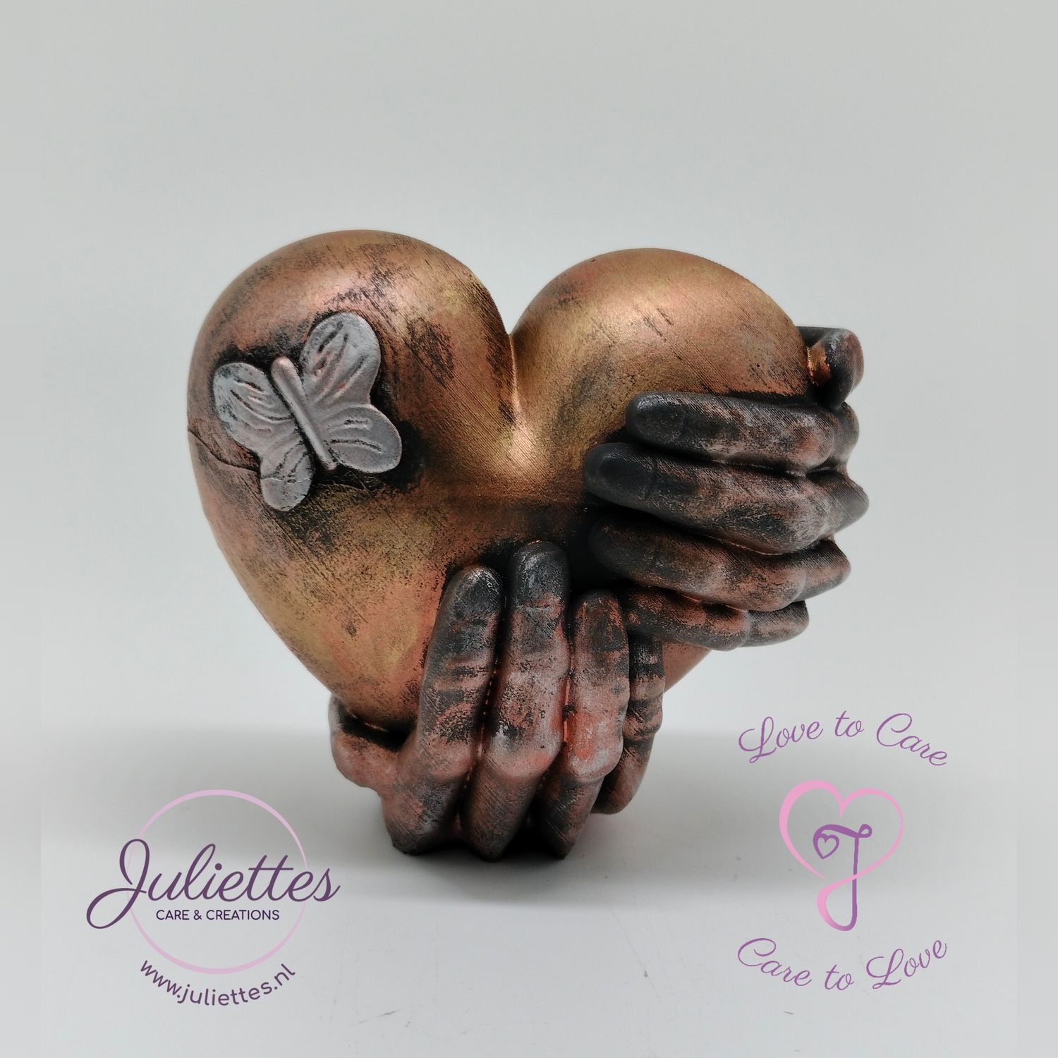 Heart in my hands (zwarte basis) Heart in my hands (zwarte basis)