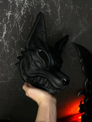 Total Black Kitsune Mask