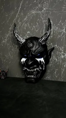 Crying DBD Oni Mask with white LED light