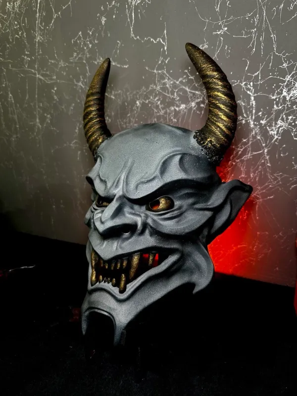 Scary Oni Mask Grey&amp;Gold