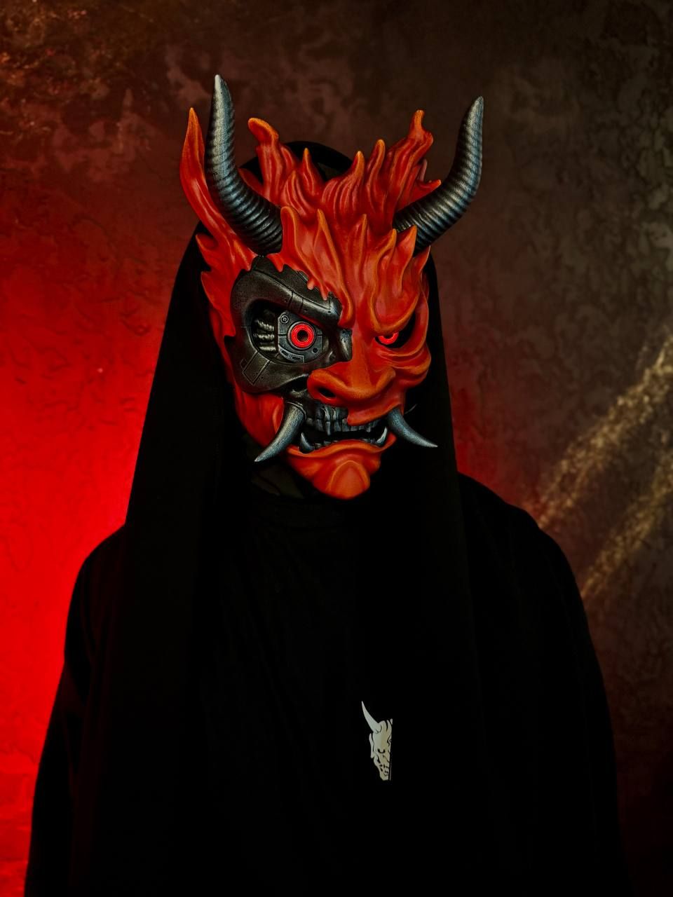 Cyberpunk Samurai Mask with Horns &amp; Box for Storage
