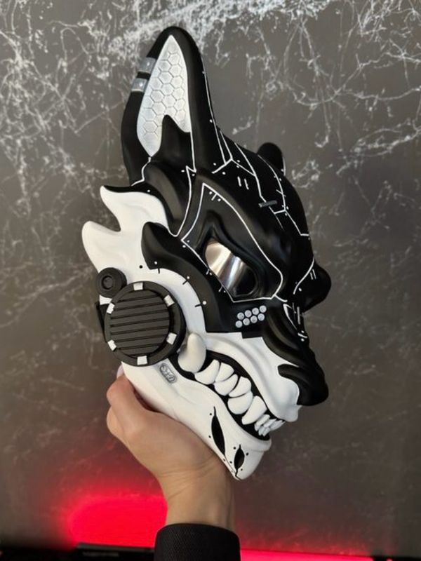 Cyberpunk Kitsune Mask: Black&amp;White