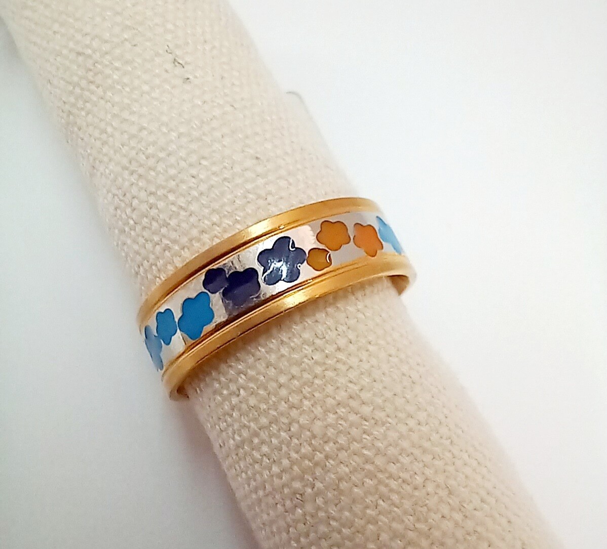Anillo acero flores colores