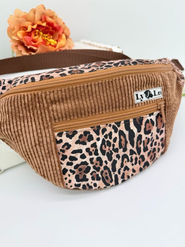 Crossbody Leo
