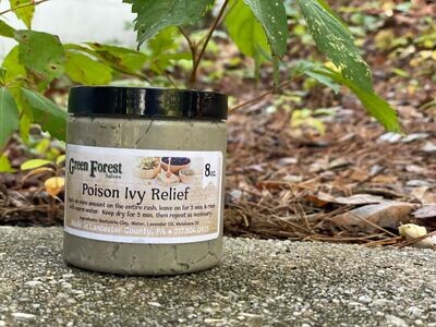 Natural Poison Ivy Relief Ingredients: Bentonite Clay, Water, DoTerra Lavender and Melaleuca Oils.

