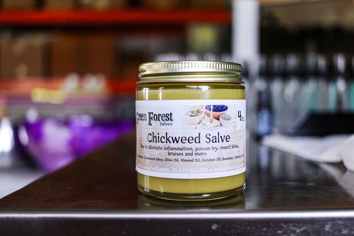 Use this Chickweed salve to help with inflammation, poison ivy, insect bites, bruises and more.

