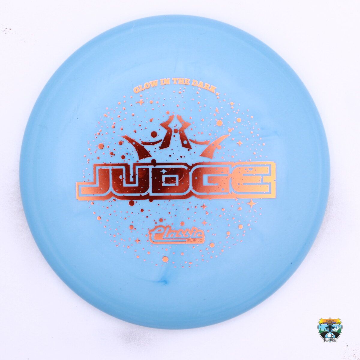 Dynamic Discs Classic Blend Moonshine Judge Stars, Manufacturer Weight Range: 173+ Grams, Color: Blue, Serial Number: 0554-0014