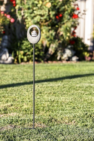 MOON STONE GLASS CAIRN GARDEN STAKE