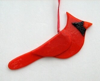 FUSED GLASS CARDINAL SUNCATCHER (6.5 IN)