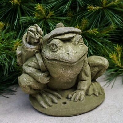 GOLFER FROG STONE STATUE