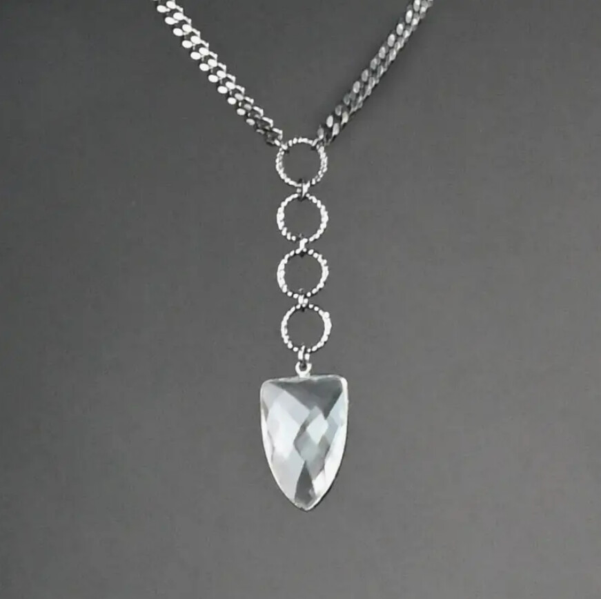 RING &amp; ARROW DROP CHAIN NECKLACE - CRYSTAL