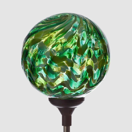 Nature&#39;s Whimsy Solar Light - Meadow Green