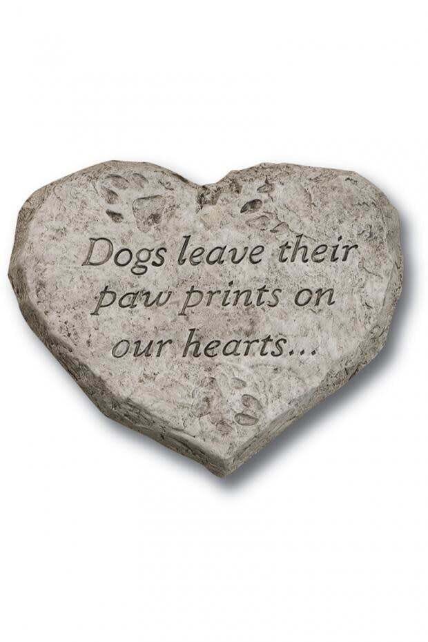 STEPPING STONE  HEART - DOGS LEAVE THEIR PAW PRINTS ON OUR HEARTS