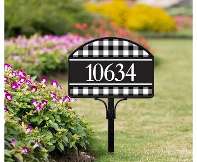 Yard DeSign BLACK AND WHITE CHECK