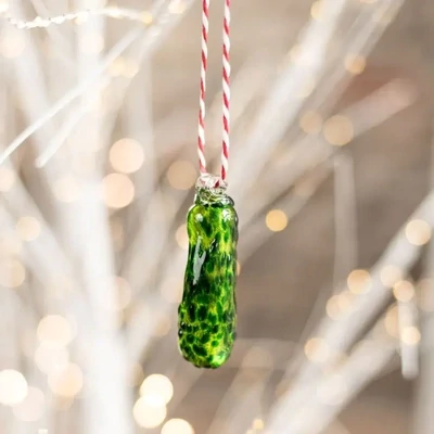 BLOWN GLASS PICKLE