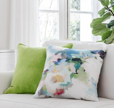 APPLE GREEN VELVET PILLOW