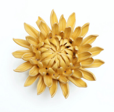 CORAL - CERAMIC WALL ART - MEDIUM MUM YELLOW DAWN