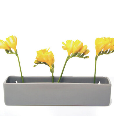 WALL BRICK PLANTER