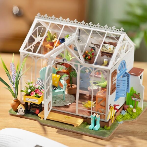 DREAMY GARDEN HOUSE DIY MINIATURE HOUSE KIT