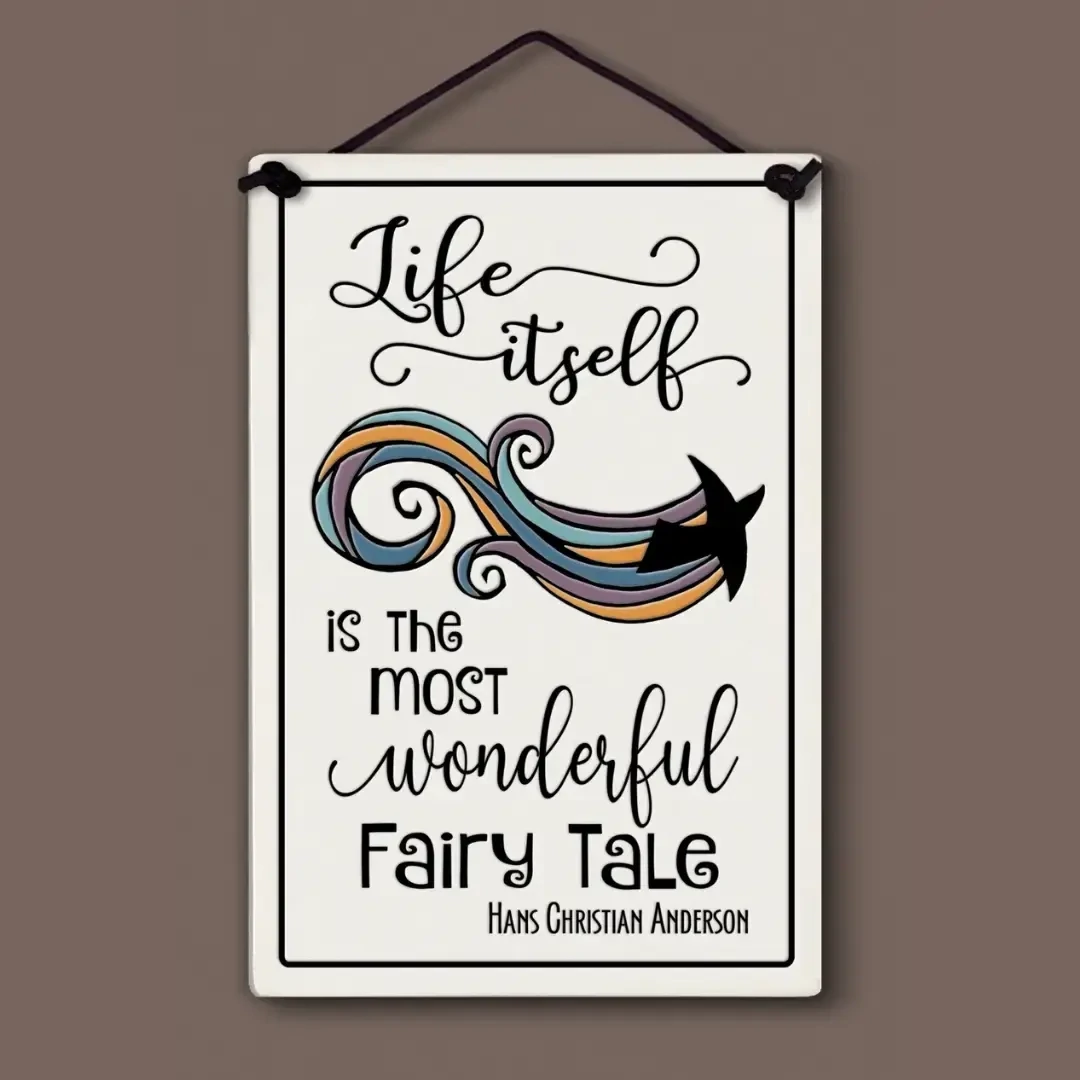 526 LARGE HANGING WALL TILE - WONDERFUL FAIRY TALE