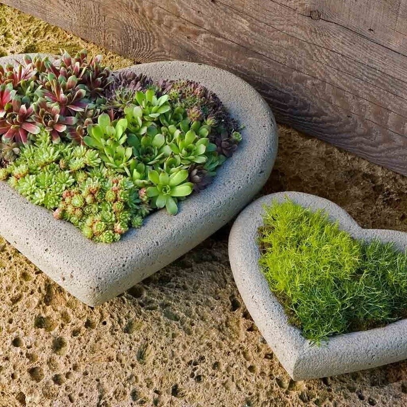 HEART PLANTER - LARGE (17.5&quot;L X  15.5&quot;W X 4.25&quot; H)