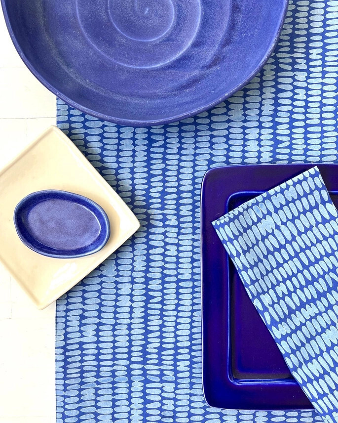 TABLE RUNNER - SEEDS BLUE/INDIGO