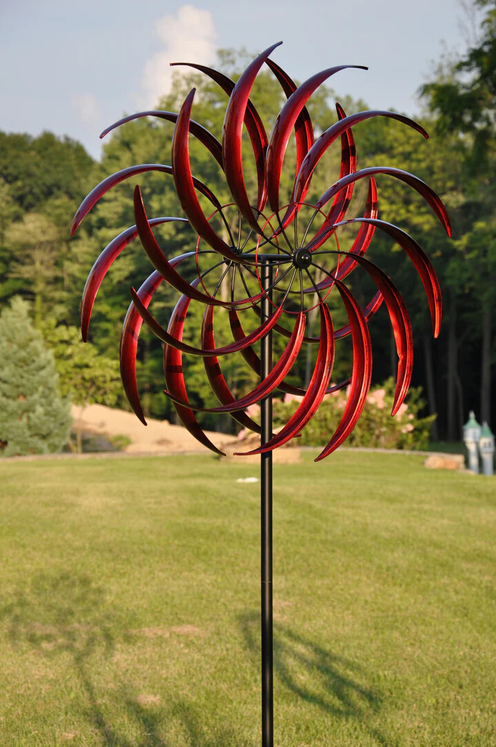 GRANDE WINDSWEPT WIND SPINNER  - RED