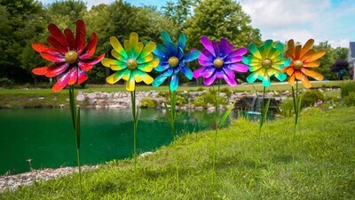 BRIGHT &amp; COLORFUL BLOSSOM BURST GARDEN STAKE - LARGE