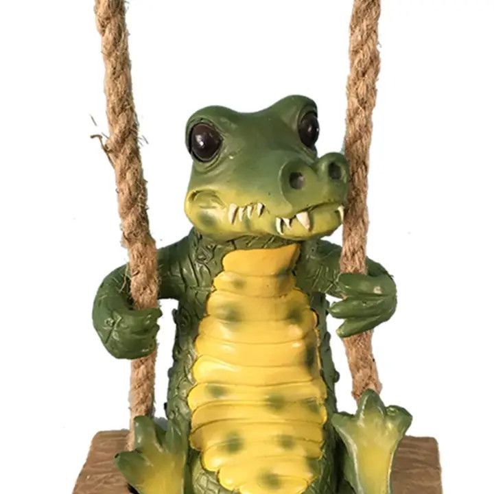 ALLIGATOR GARDEN SWINGER
