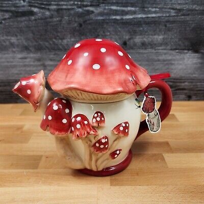 MUSHROOM TEAPOT