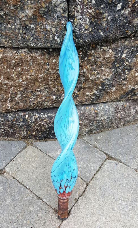 TWISTY SMALL  - GARDEN GLASS SCULPTURE