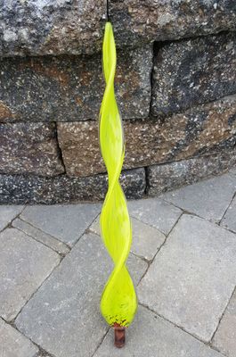 TWISTY LARGE - GARDEN GLASS SCULPTURE