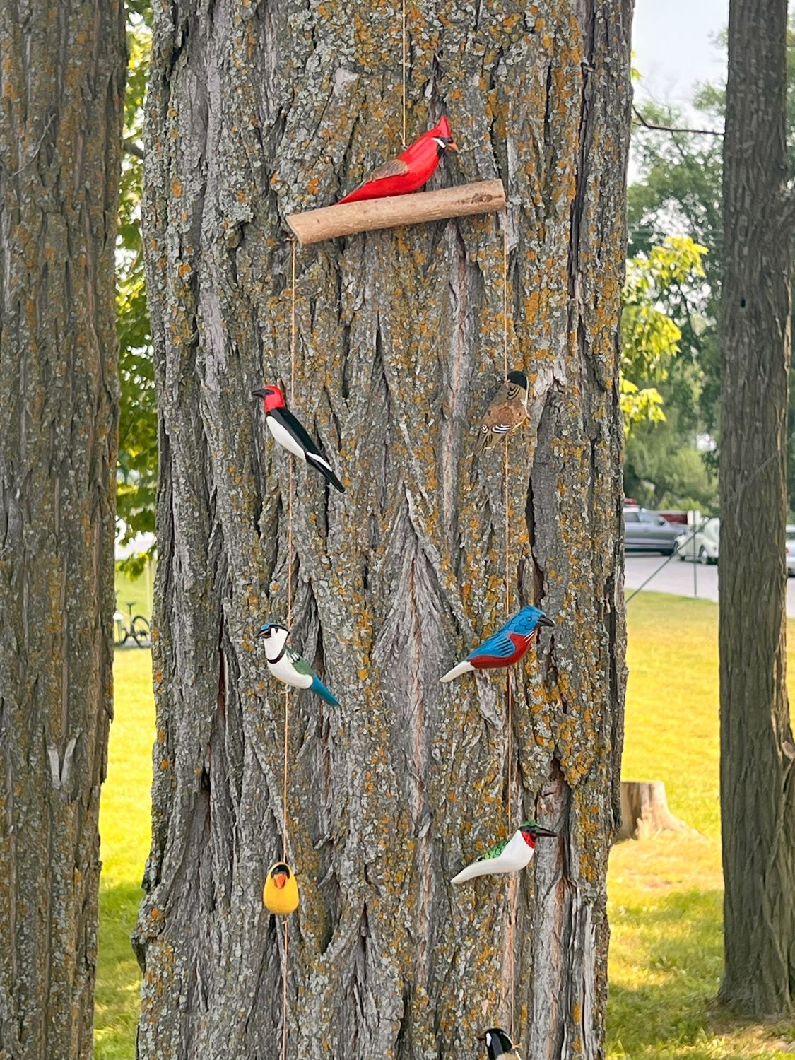 WOOD BIRD HANGER, NORTH AMERICAN