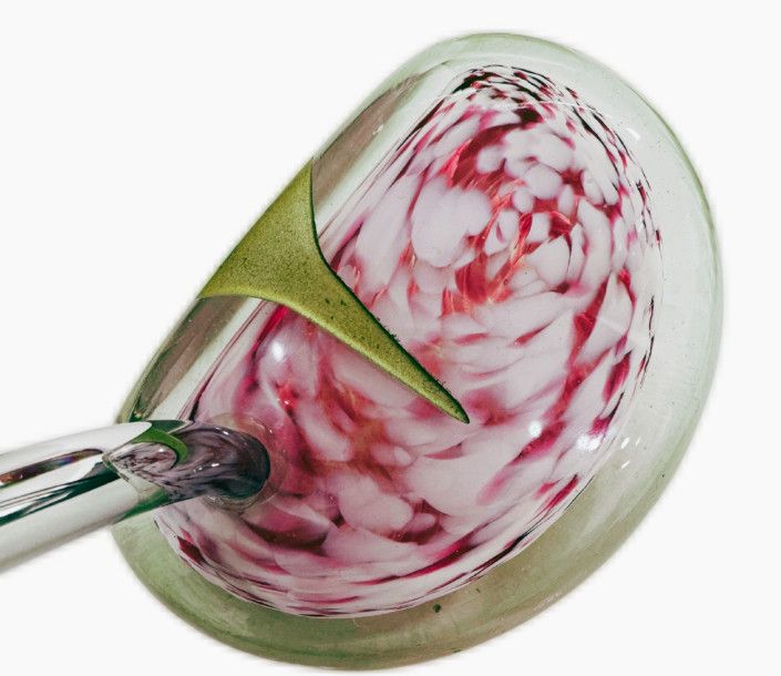MALLET STYLE GLASS PUTTER - RED &amp; WHITE LEFT 35