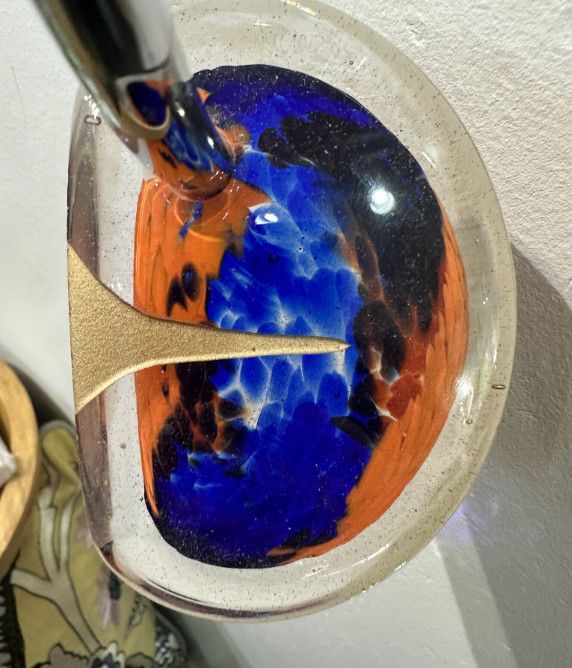 MALLET STYLE GLASS PUTTER - ORANGE &amp; BLUE LEFT 35