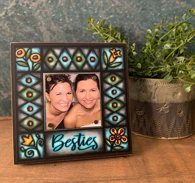 BESTIES ART FRAME