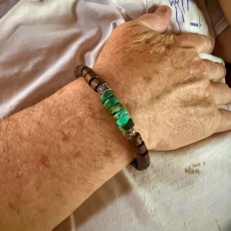 Parlay All Day men&#39;s turquoise wood stretch bracelet