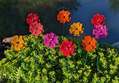 X744 SUNBURST FLOWER GARDEN STAKE 18&quot;