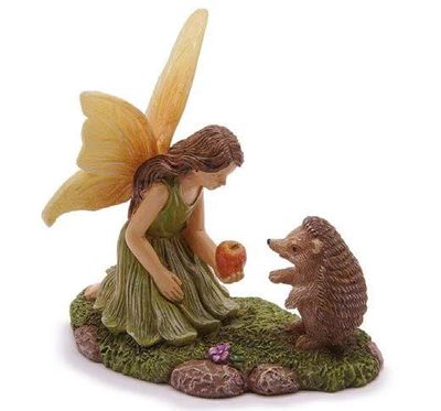 MG374 HEDGEHOG DELIGHT FAIRY