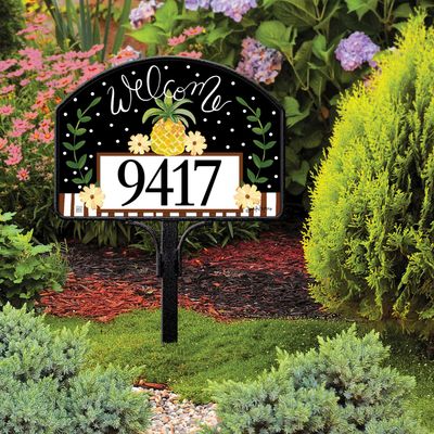 Yard DeSign WELCOMING PINEAPPLE