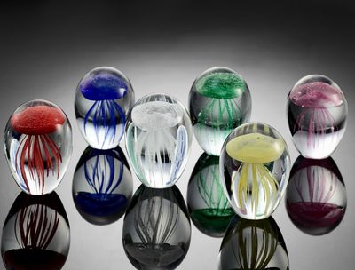 MINI JELLYFISH GLASS PAPERWEIGHT