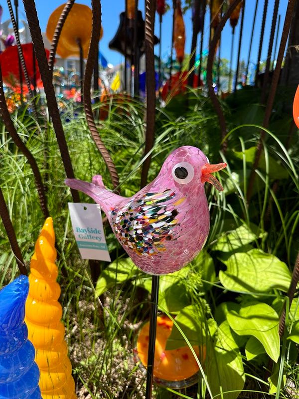 PAINTED GARDEN GLASS BIRD WITH STAKE XL - PINK