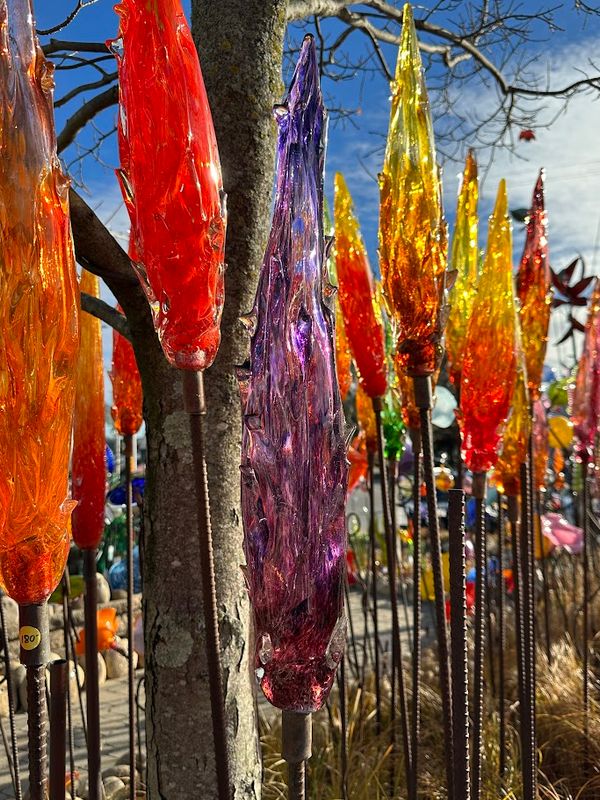 GLACICLE - GARDEN GLASS SCULPTURE