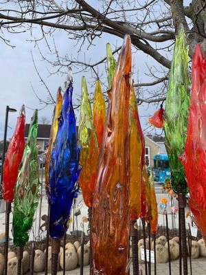 GLACICLE - GARDEN GLASS SCULPTURE