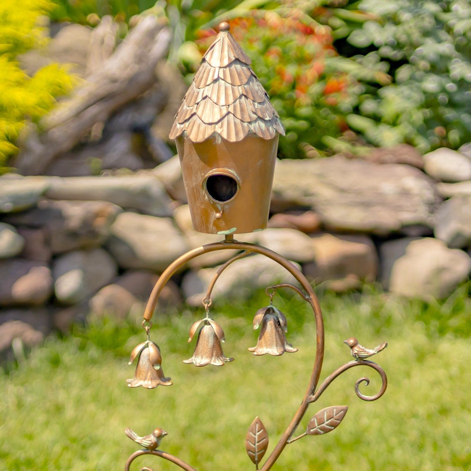 Iron Birdhouse Stake with 3 Dangling Angel Trumpet Bells