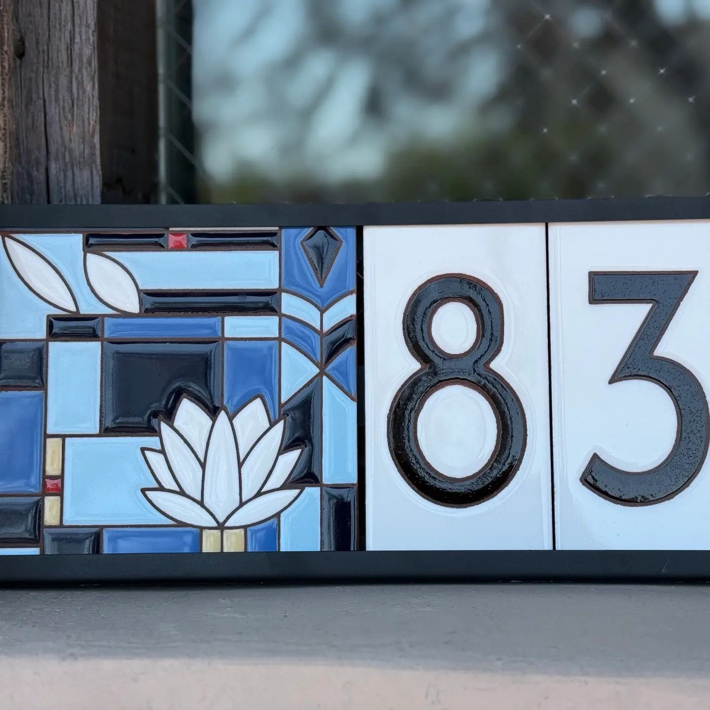 METAL HOUSE NUMBER FRAME - ADDRESS SIGN