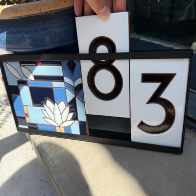 METAL HOUSE NUMBER FRAME - ADDRESS SIGN